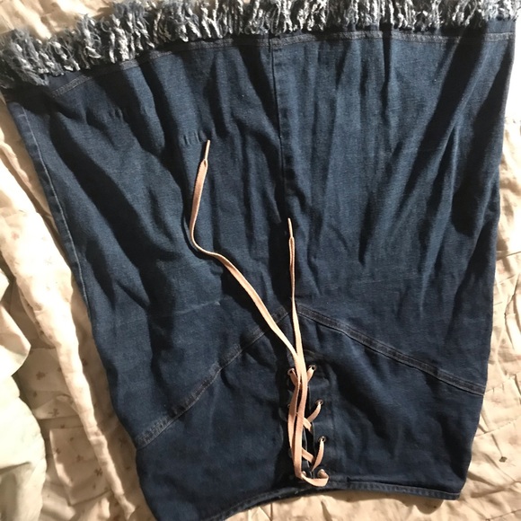 Jeans Skirt.  Excellent condition. - Picture 2 of 4